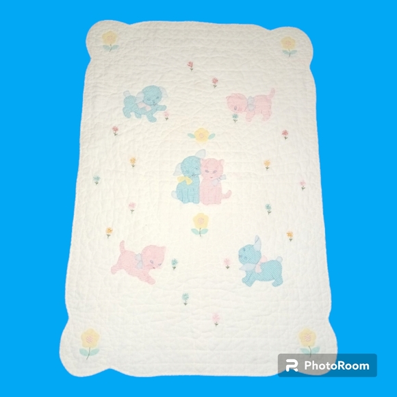 Vintage Handmade Hand Quilted Baby Quilt Dog Kitty Gingham - Picture 1 of 8